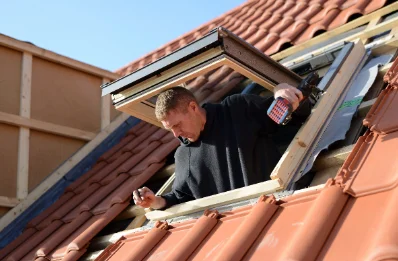 Pose de fenêtres de toit Velux à Wintershouse